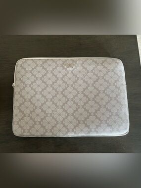 Kate Spade Gray Floral Logo laptop Sleeve